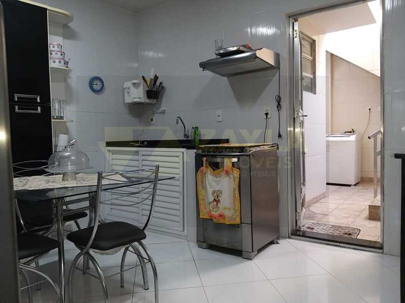 Casa à venda com 3 quartos, 91m² - Foto 6