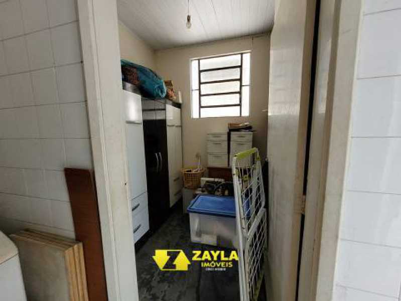 Casa à venda com 5 quartos, 306m² - Foto 10