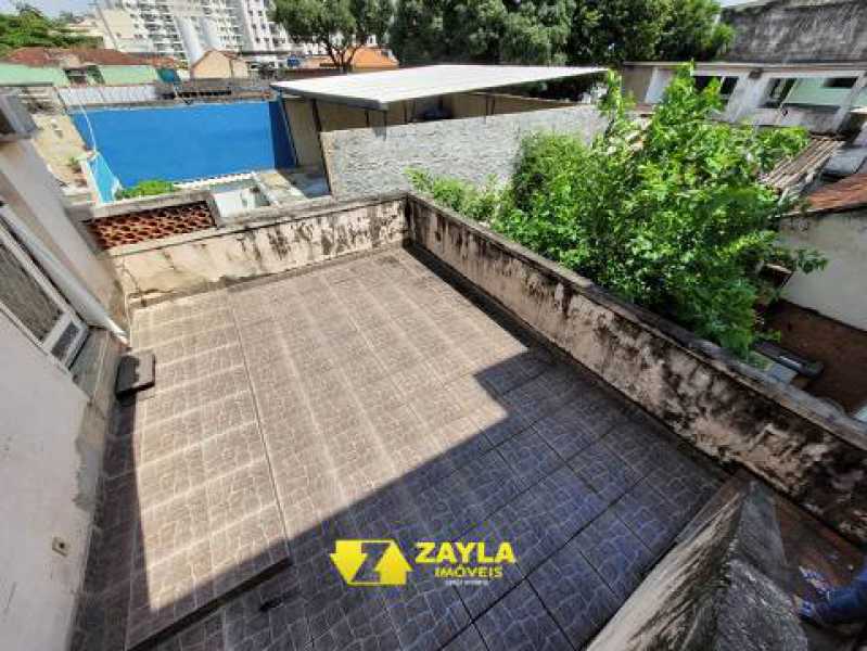 Casa à venda com 5 quartos, 306m² - Foto 28