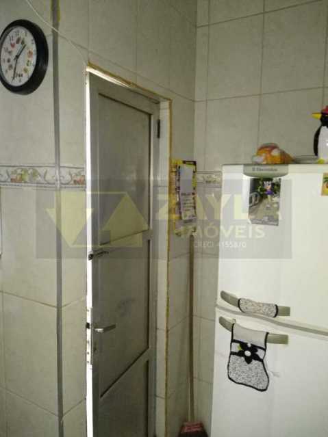 Apartamento à venda com 2 quartos, 42m² - Foto 11