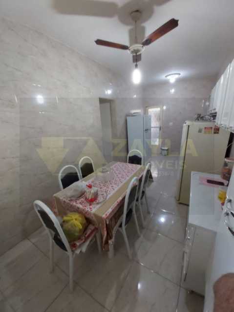 Casa à venda com 4 quartos, 230m² - Foto 8