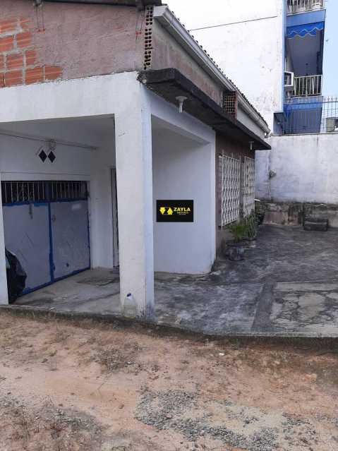 Casa à venda com 2 quartos, 145m² - Foto 3