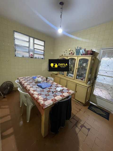 Casa à venda com 4 quartos, 180m² - Foto 7