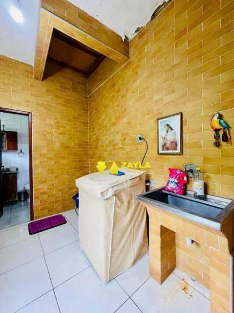 Casa à venda com 3 quartos, 90m² - Foto 10