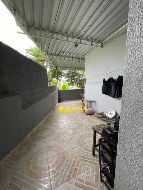 Casa à venda com 5 quartos, 125m² - Foto 28