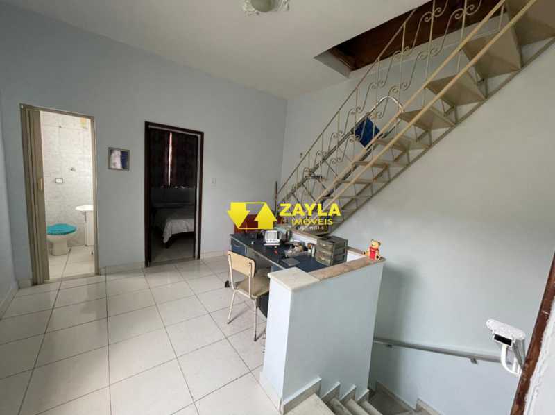 Casa à venda com 2 quartos, 90m² - Foto 14