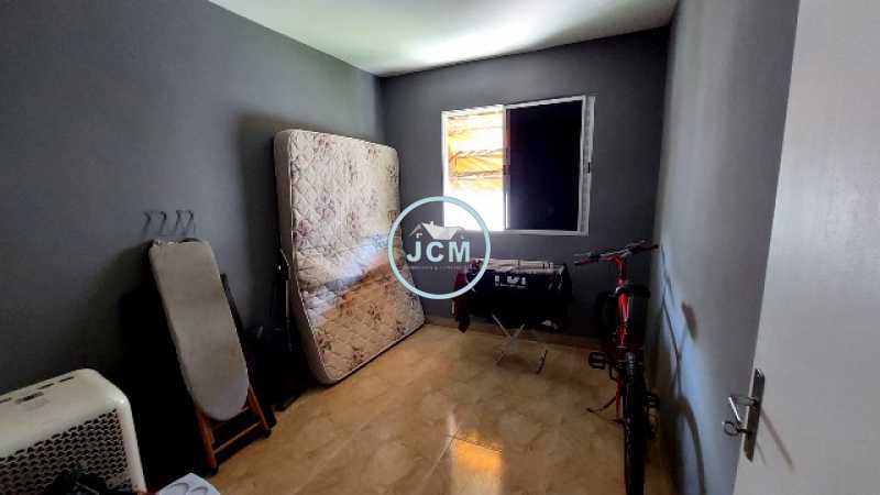 Apartamento à venda com 2 quartos, 49m² - Foto 15