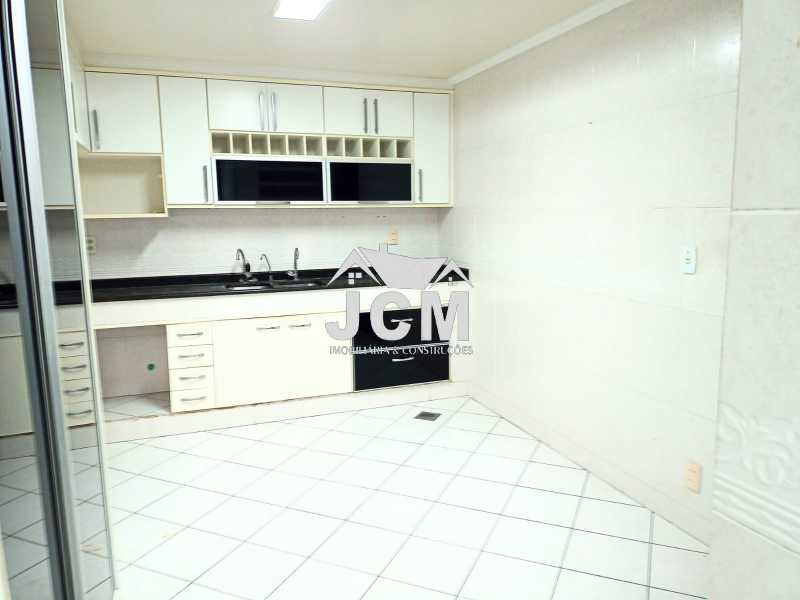 Casa à venda com 3 quartos, 212m² - Foto 19