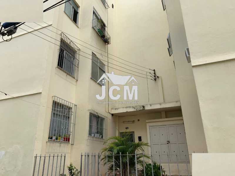 Apartamento à venda com 2 quartos, 53m² - Foto 2