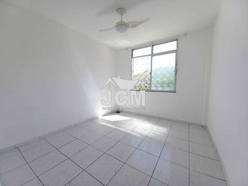 Apartamento à venda com 3 quartos, 75m² - Foto 7