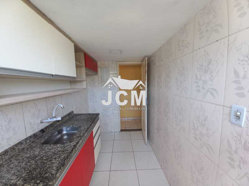 Apartamento à venda com 3 quartos, 75m² - Foto 17