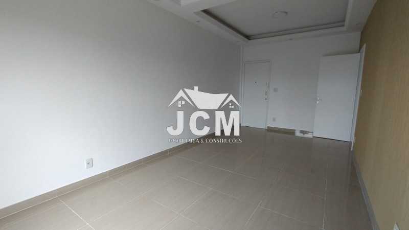 Apartamento à venda com 2 quartos, 100m² - Foto 15