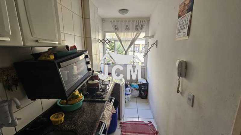 Apartamento à venda com 2 quartos, 48m² - Foto 15