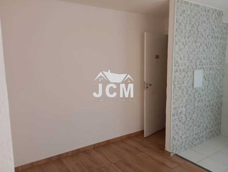 Apartamento à venda com 2 quartos, 42m² - Foto 11