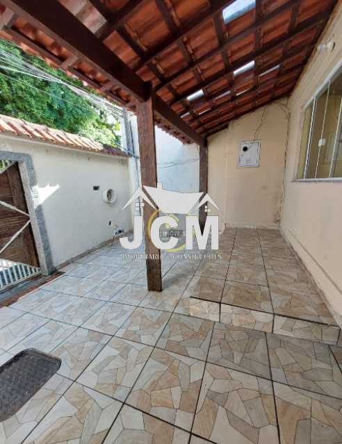 Casa à venda com 2 quartos, 72m² - Foto 2