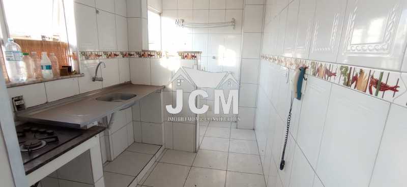 Apartamento à venda com 2 quartos, 60m² - Foto 18