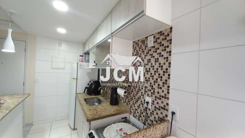 Apartamento à venda com 2 quartos, 49m² - Foto 22