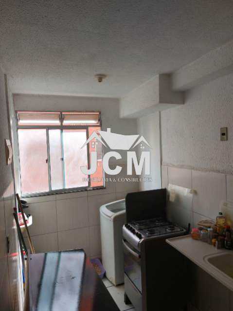 Apartamento à venda com 2 quartos, 48m² - Foto 17