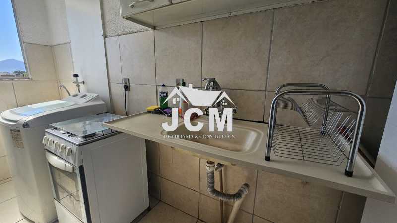 Apartamento à venda com 2 quartos, 45m² - Foto 12