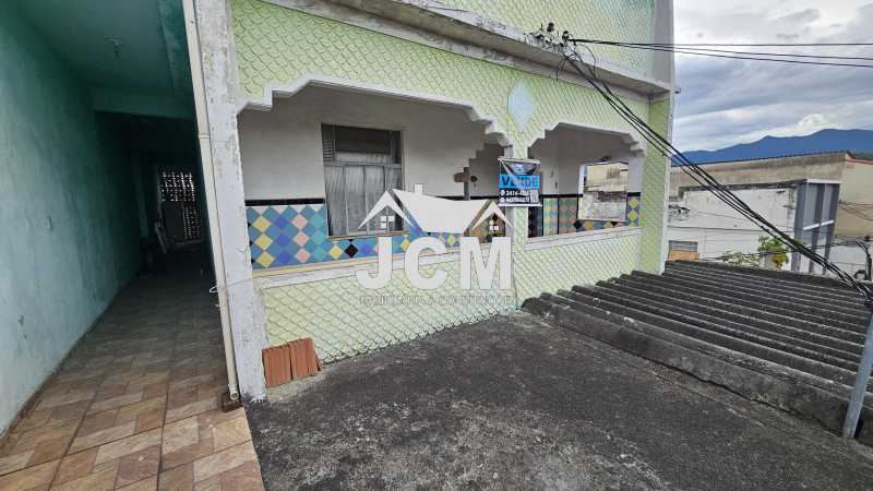 Casa à venda com 3 quartos, 69m² - Foto 2