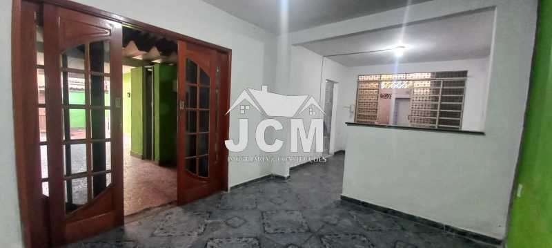 Casa à venda com 2 quartos, 71m² - Foto 8