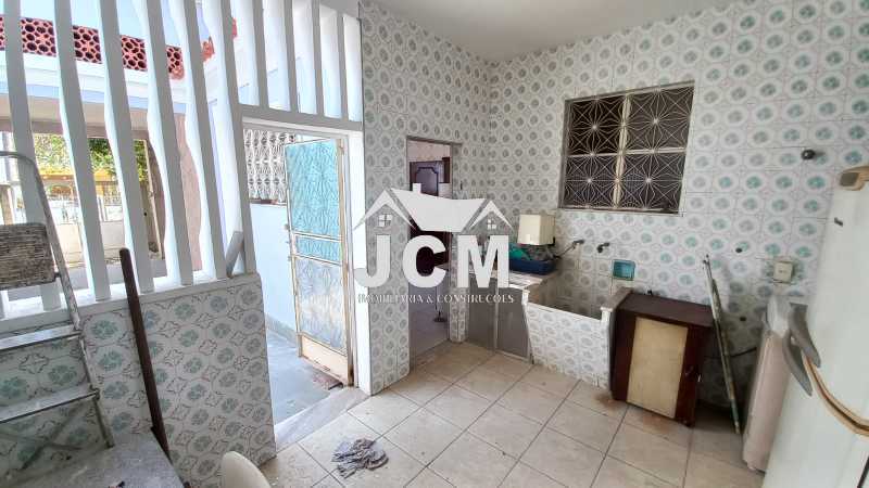 Casa à venda com 3 quartos, 164m² - Foto 18