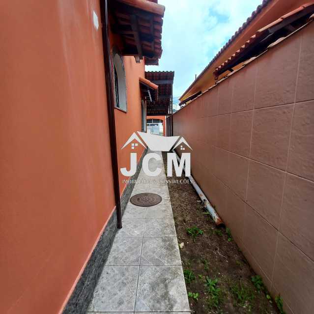 Casa à venda com 3 quartos, 247m² - Foto 3