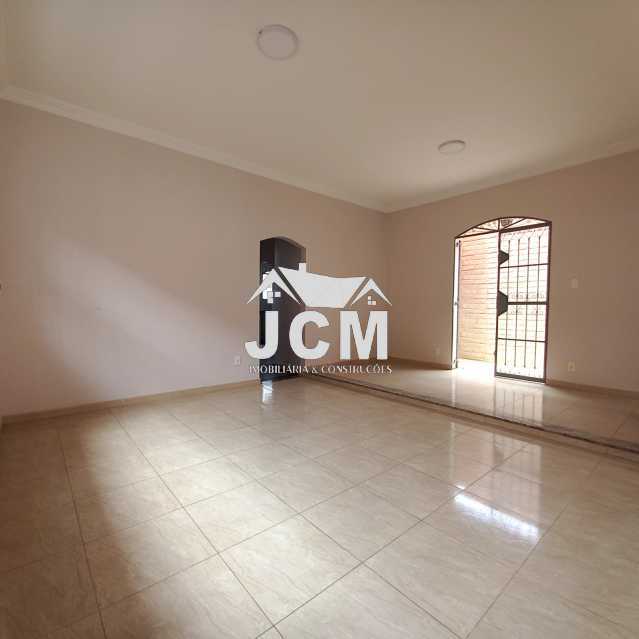 Casa à venda com 3 quartos, 247m² - Foto 14