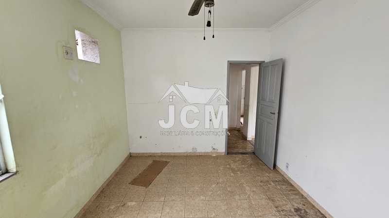 Casa à venda com 2 quartos, 80m² - Foto 13