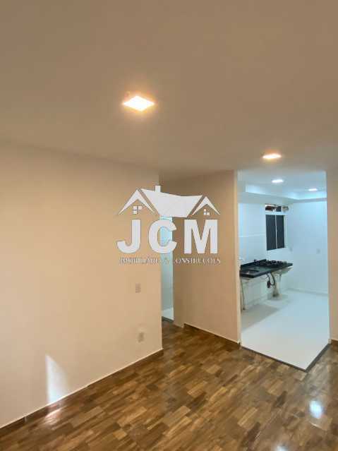 Apartamento à venda com 2 quartos, 49m² - Foto 2