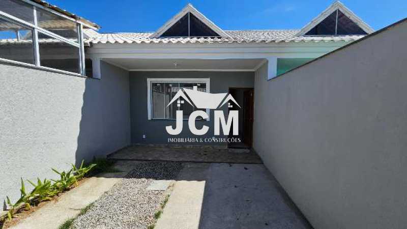 Casa à venda com 2 quartos, 68m² - Foto 1