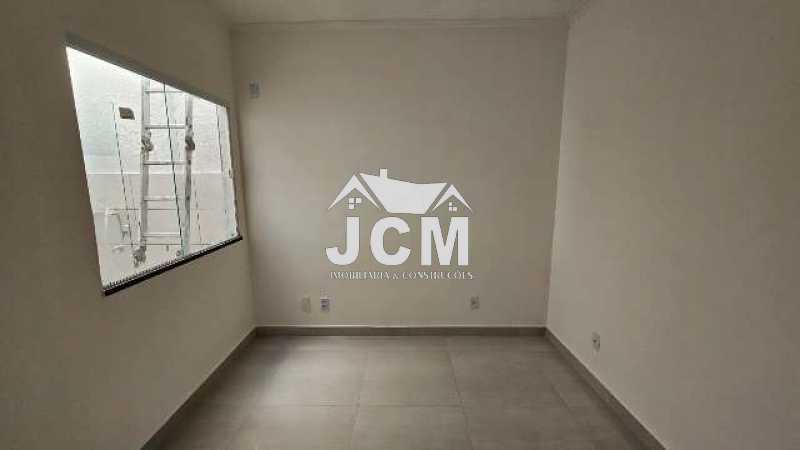 Casa à venda com 2 quartos, 68m² - Foto 13
