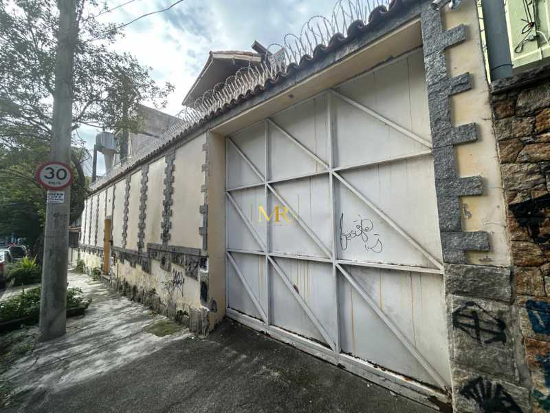 Loja-Salão, 3280 m² - Foto 1