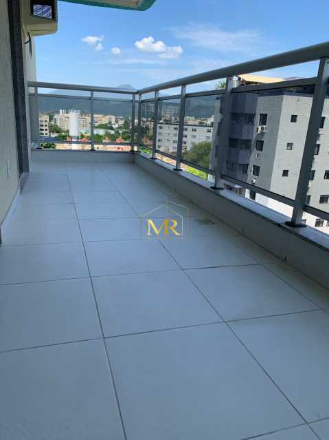 Cobertura à venda com 4 quartos, 178m² - Foto 2