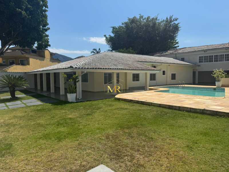 Casa de Condomínio, 5 quartos - Foto 1