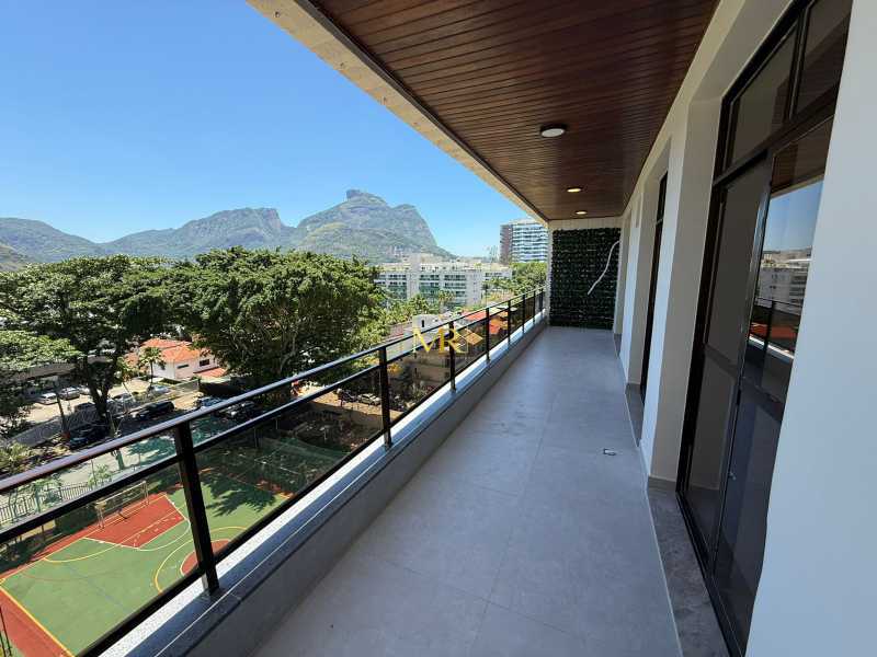 Apartamento, 3 quartos, 145 m² - Foto 1
