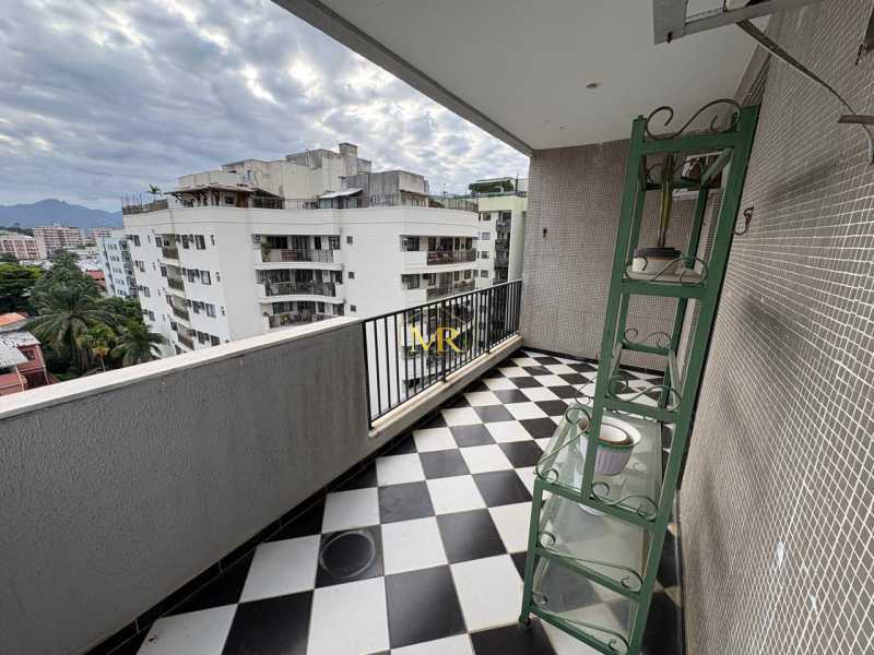 Cobertura, 4 quartos, 305 m² - Foto 13