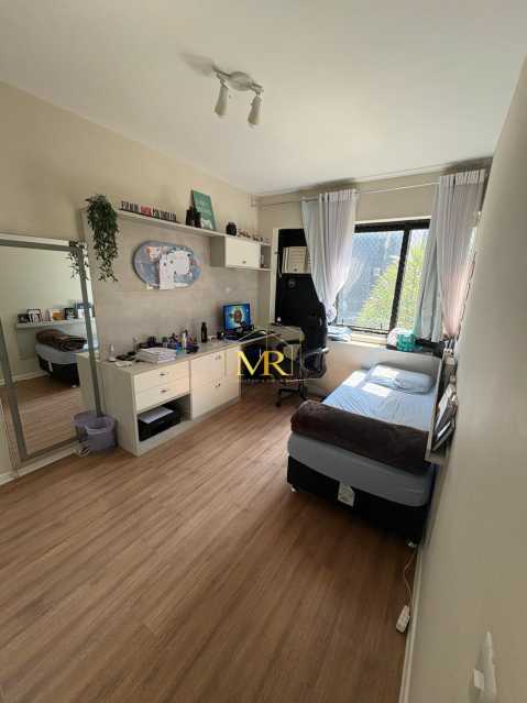 Apartamento, 3 quartos, 140 m² - Foto 9