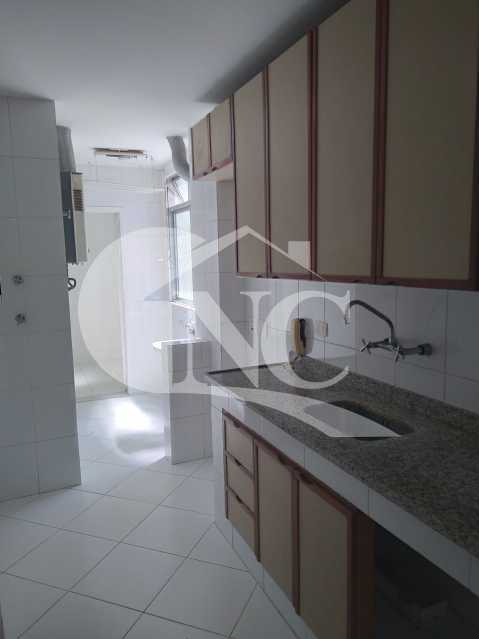 Apartamento à venda com 2 quartos, 80m² - Foto 7