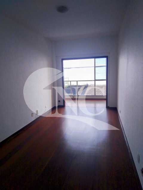 Apartamento à venda com 2 quartos, 80m² - Foto 3