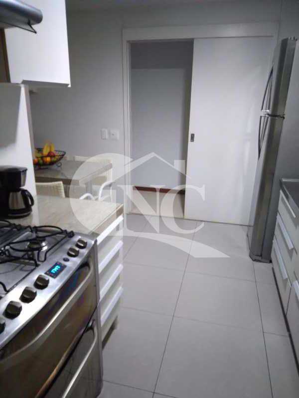 Apartamento à venda com 3 quartos, 178m² - Foto 7