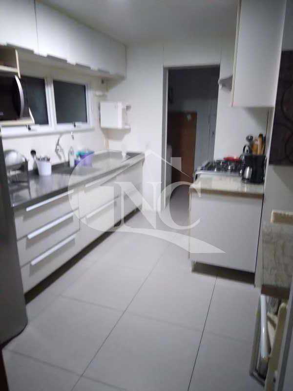 Apartamento à venda com 3 quartos, 178m² - Foto 6