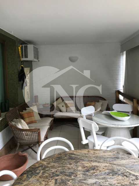 Apartamento à venda com 3 quartos, 178m² - Foto 4