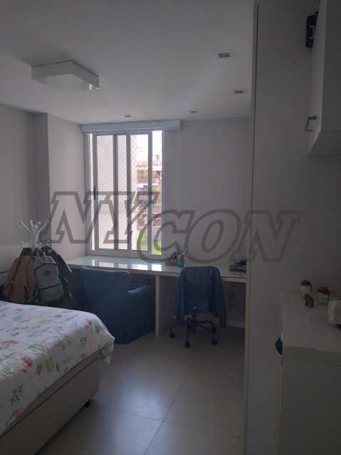 Apartamento à venda com 4 quartos, 180m² - Foto 9