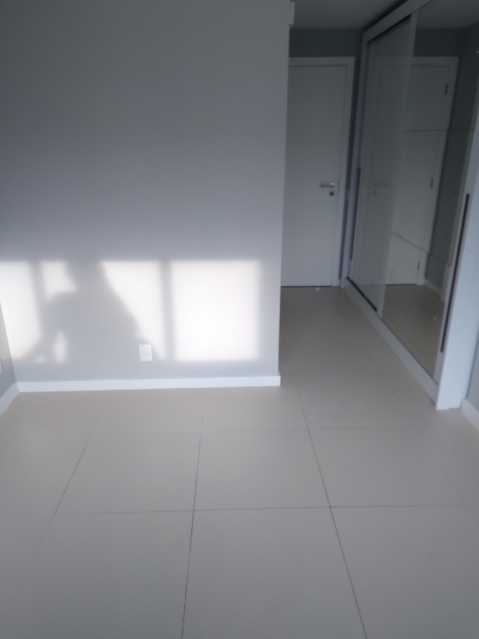 Cobertura à venda com 3 quartos, 250m² - Foto 12