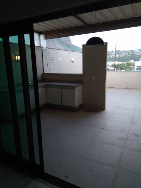 Cobertura à venda com 3 quartos, 250m² - Foto 19