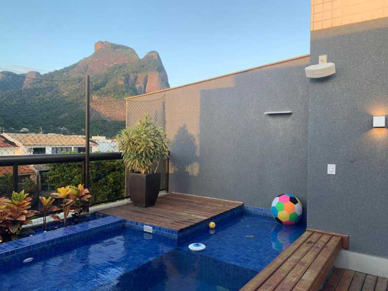 Cobertura à venda com 3 quartos, 254m² - Foto 2