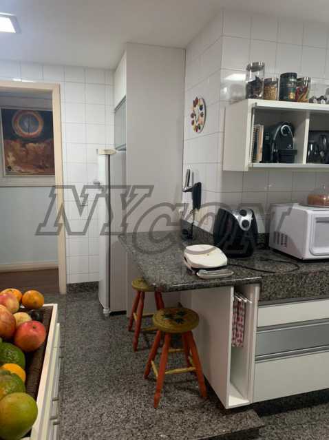 Apartamento à venda com 4 quartos, 182m² - Foto 23