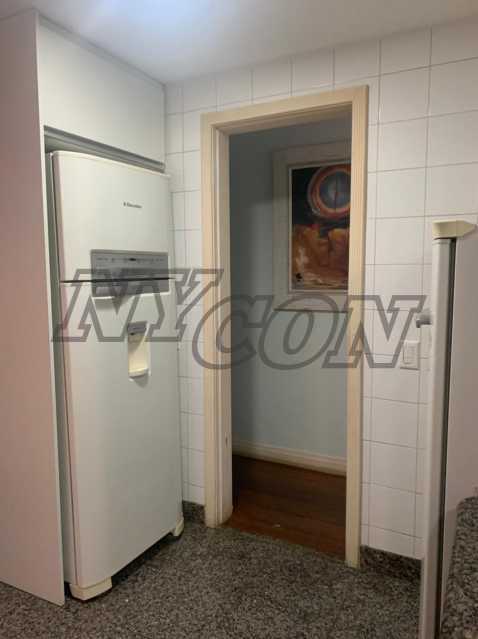 Apartamento à venda com 4 quartos, 182m² - Foto 25