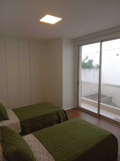 Apartamento à venda com 4 quartos, 220m² - Foto 20